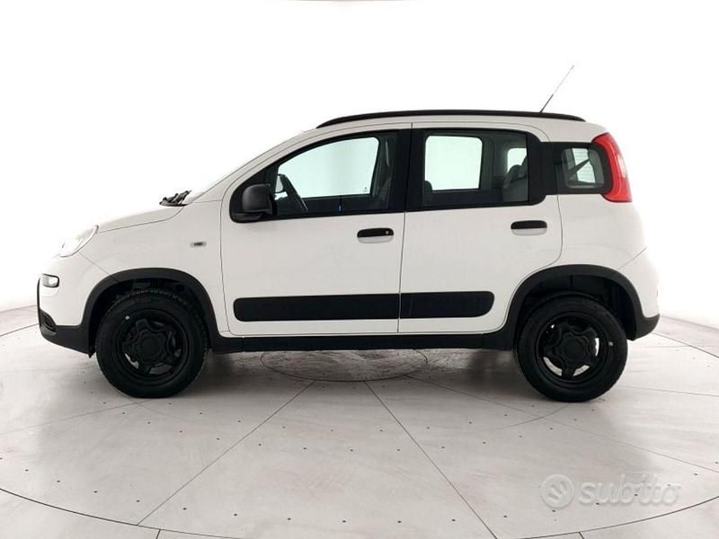 Usata Fiat Panda 4x4 S 95 CV (69 kW) 2018 Bianco Utilitaria