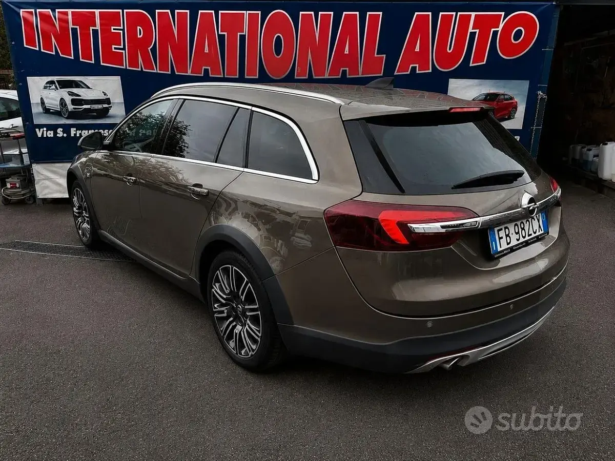 Occasion Opel Insignia Cosmo 170 ch (125 kW) 2015 Vert Break