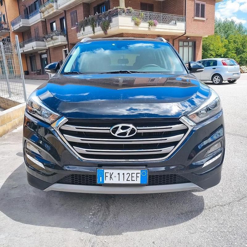 Usata Hyundai Tucson Comfort 116 CV (85 kW) 2017 Nero SUV