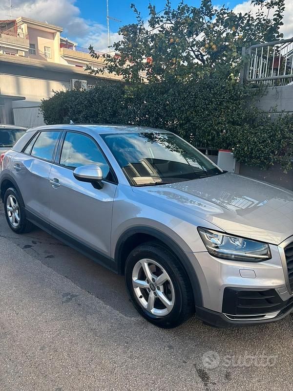 Usata Audi Q2 2017 Grigio SUV