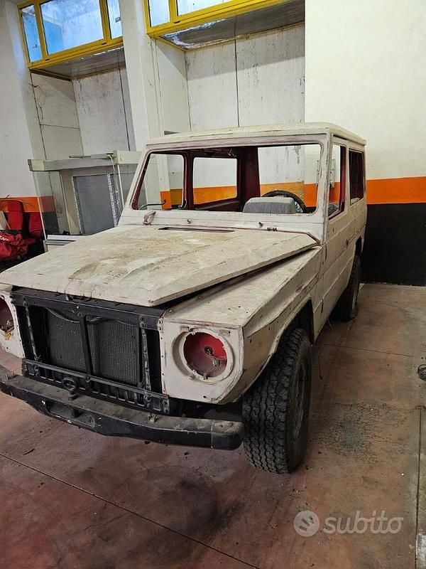 Usata Mercedes G300 88 CV (64 kW) 1983 Rosso SUV