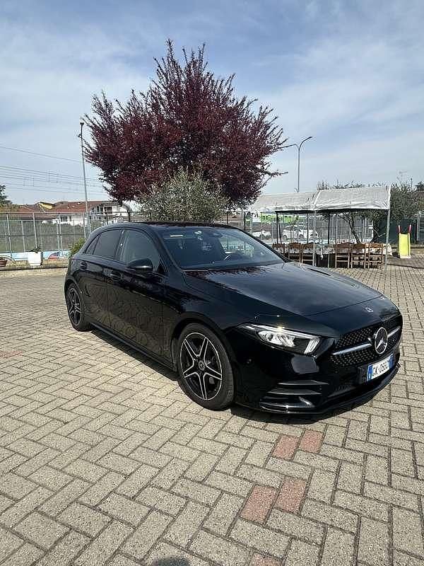 Usata Mercedes A180 Premium 116 CV (85 kW) 2022 Berlina