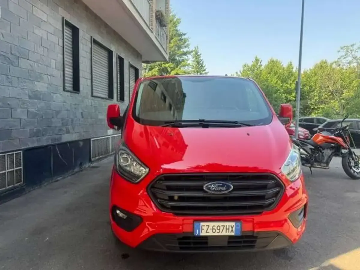 Usata Ford Transit Custom 131 CV (96 kW) 2019 Rosso Furgone