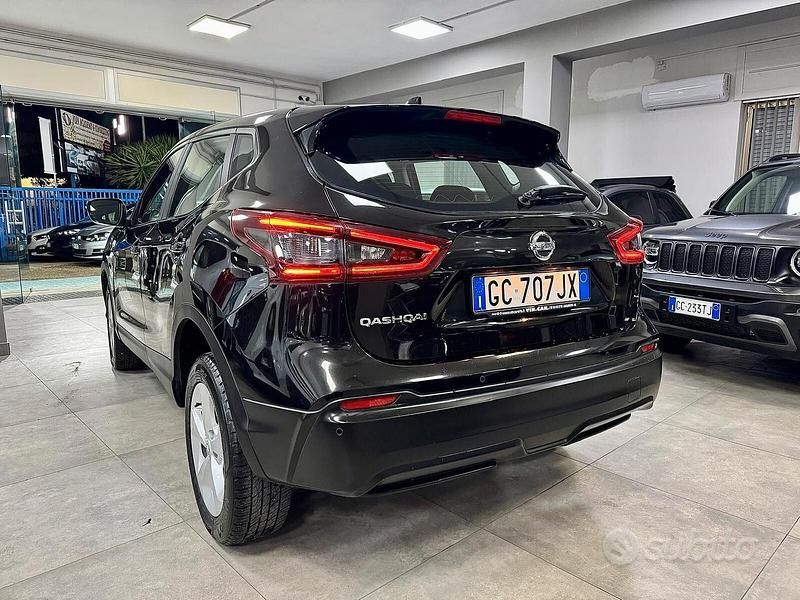 Usata Nissan Qashqai N-Connecta 150 CV (110 kW) 2020 Nero SUV