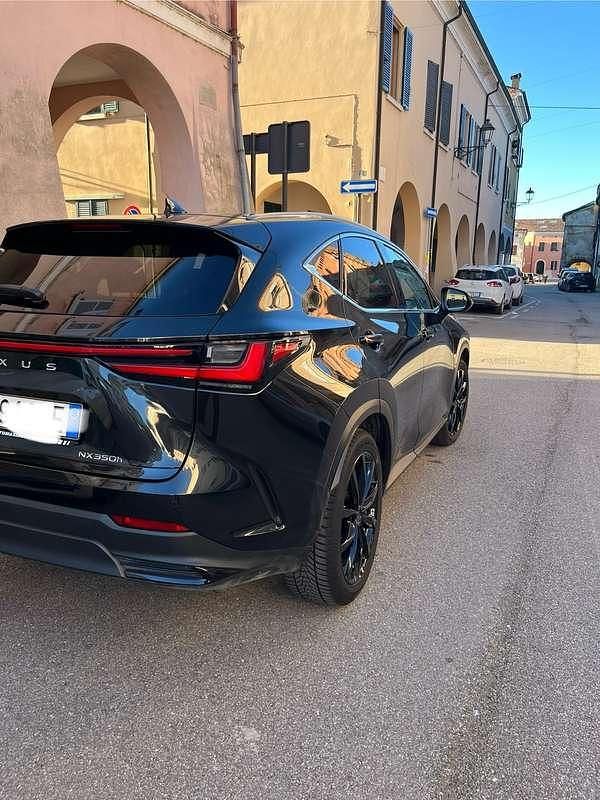 Usata Lexus NX350h 190 CV (139 kW) 2025 SUV