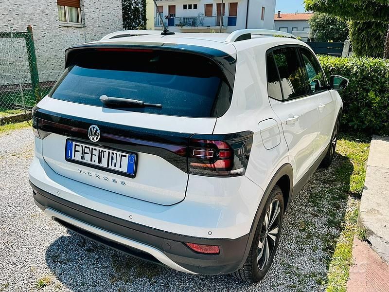 Usata 2020 VW T-Cross SUV | 17.000 € - Immagine 1/4