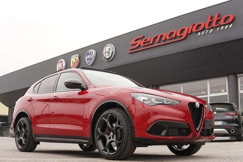 Rosso alfa Nuova 2025 Alfa Romeo Stelvio Veloce SUV | 57.900 € (Buon prezzo) - Immagine 1/4
