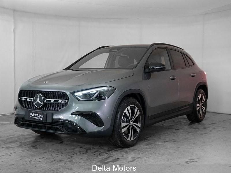 Nuova Mercedes GLA180 Advanced Plus 116 CV (85 kW) 2026 Nero SUV