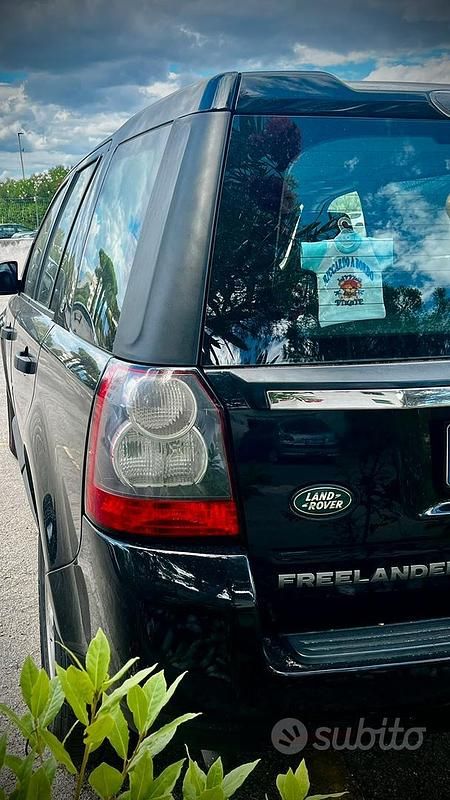 Usata Land Rover Freelander 2 S 150 CV (110 kW) 2011 Nero SUV