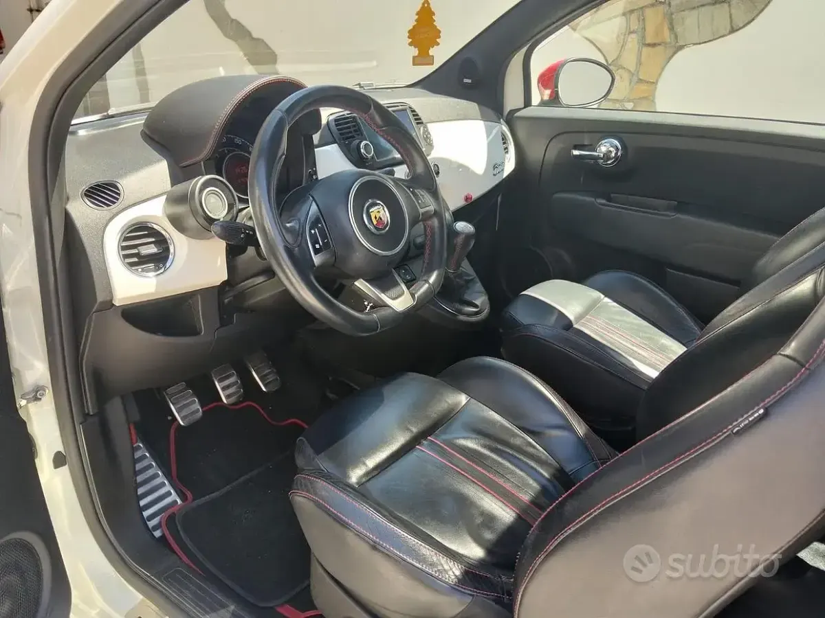 Usata Fiat 500 Abarth 135 CV (99 kW) 2010 Bianco Berlina