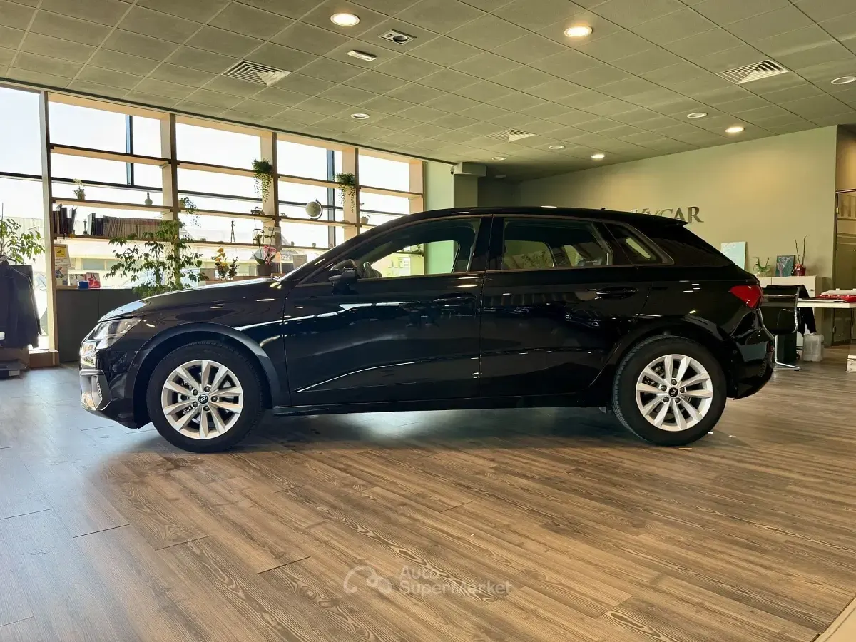 Usata Audi A3 Business 131 CV (96 kW) 2022 Nero Berlina