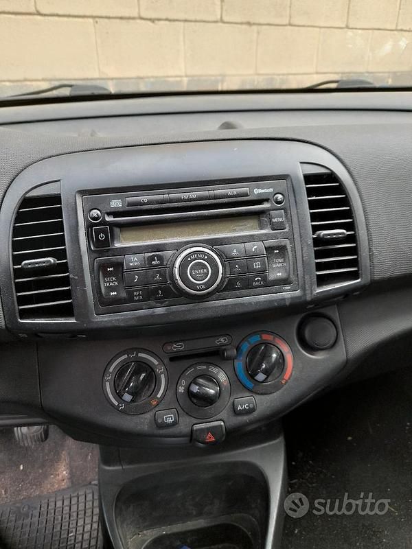 Usata Nissan Micra Acenta 80 CV (58 kW) 2010 Grigio Utilitaria