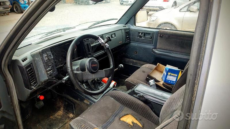 Usata GMC Jimmy 115 CV (84 kW) 1987 Grigio SUV