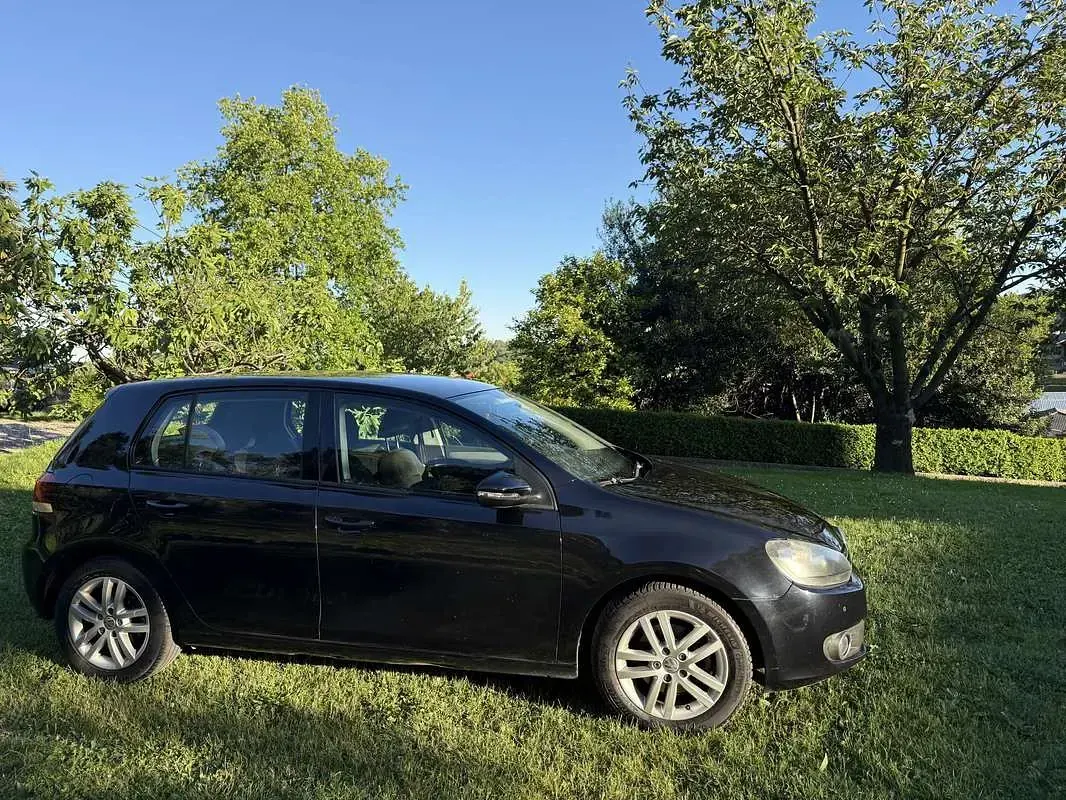 Second-hand VW Golf VII Highline 140 CP (102 kW) 2012 Berlinǎ