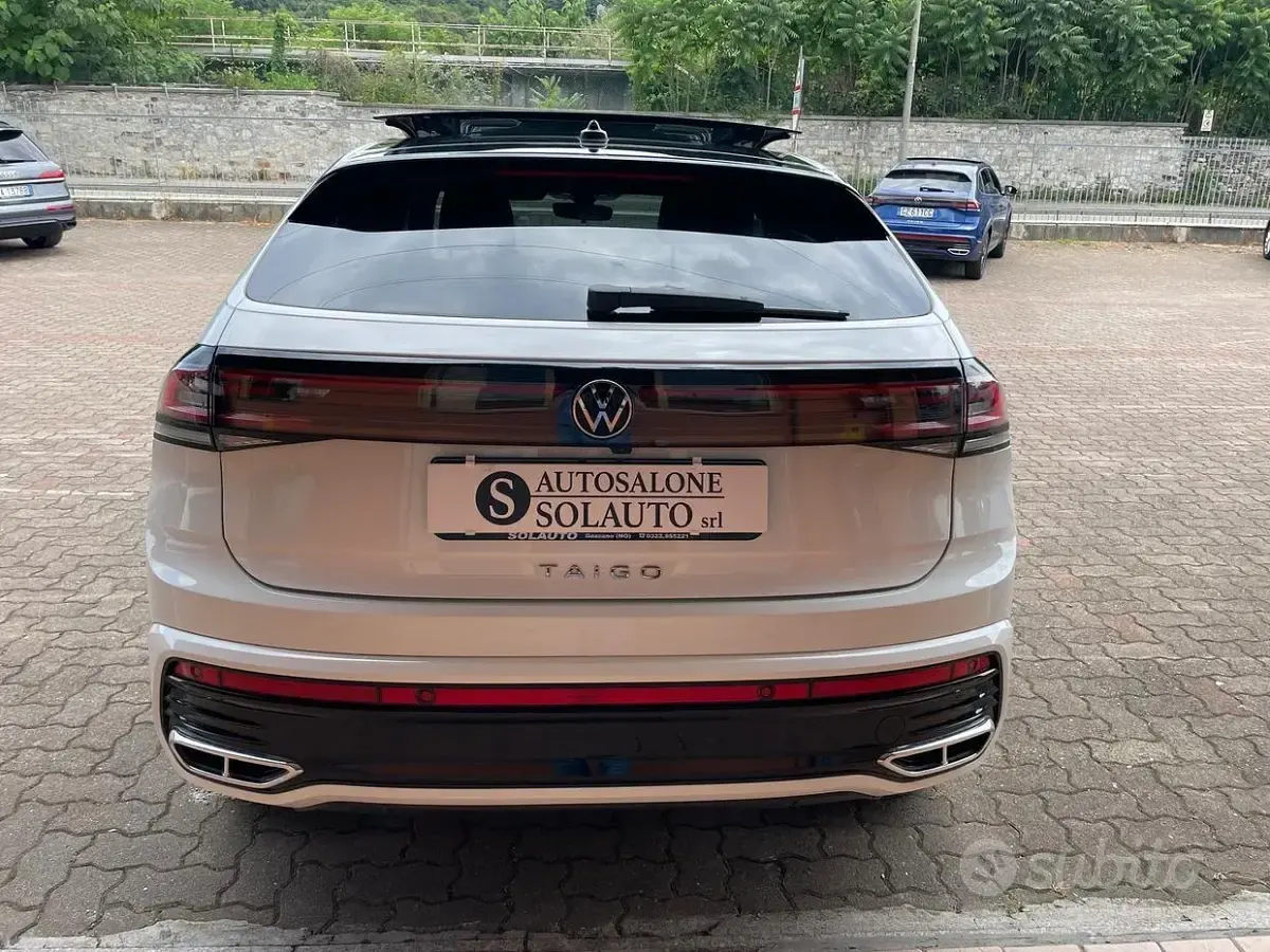 Usata VW Taigo R-line 116 CV (85 kW) 2024 Bianco SUV