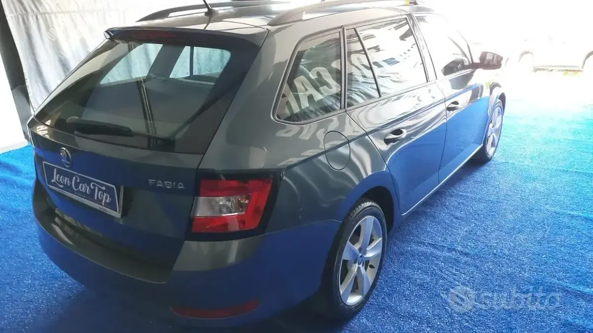 Usata Skoda Fabia 75 CV (55 kW) 2019 Grigio Utilitaria