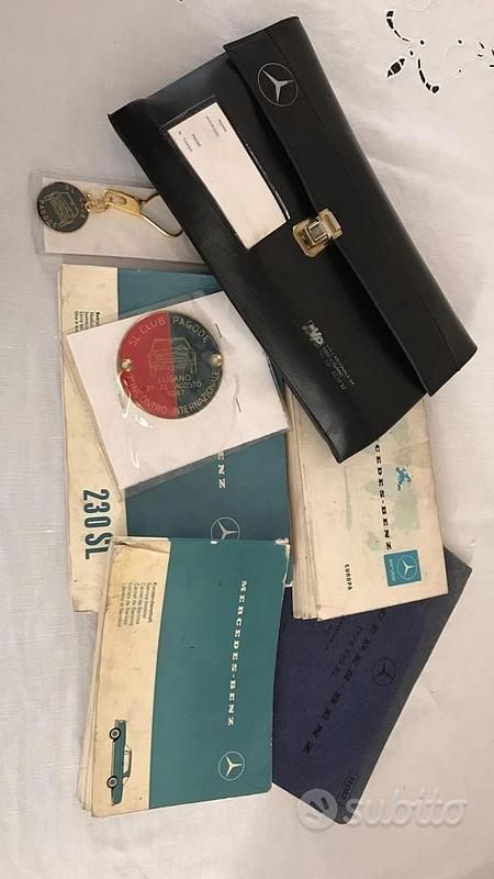 Usata Mercedes 230 1960 Blu Cabrio