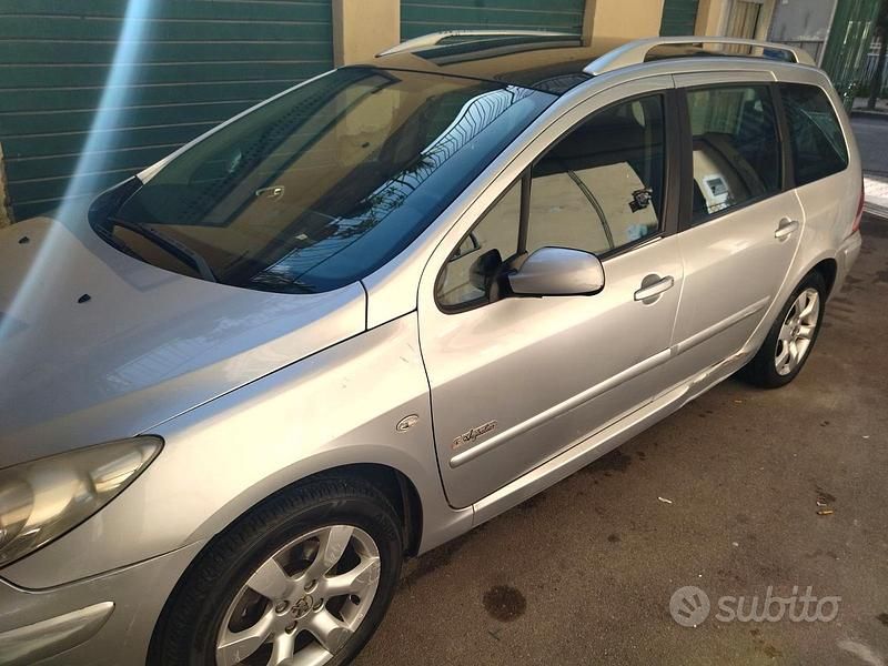Usata Peugeot 307 109 CV (80 kW) 2007 Grigio Station wagon
