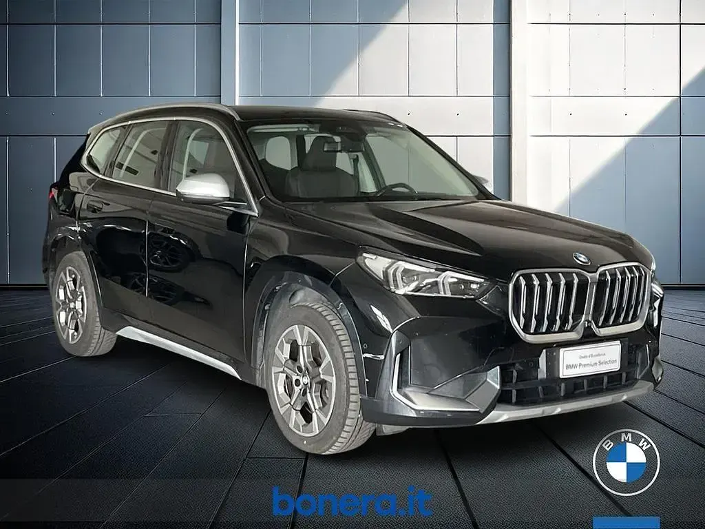 Usata BMW X1 xLine 211 CV (155 kW) 2023 Nero SUV