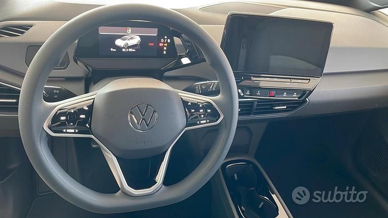 Usata VW ID.3 Pure 110 kW (150 CV) 2021 Grigio Utilitaria