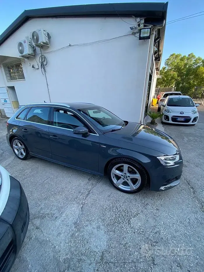 Usata Audi A3 Sport 150 CV (110 kW) 2018 Grigio Berlina