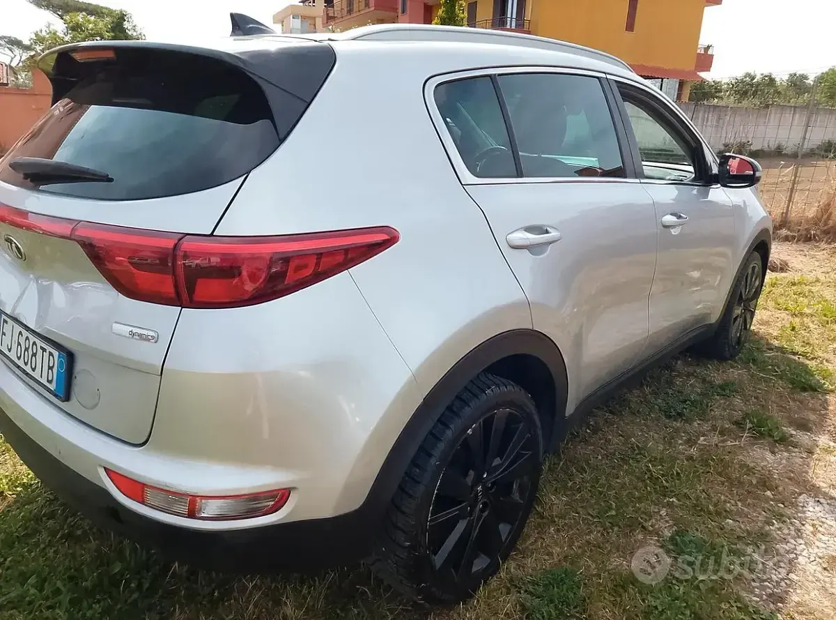 Usata Kia Sportage 136 CV (100 kW) 2017 Grigio SUV