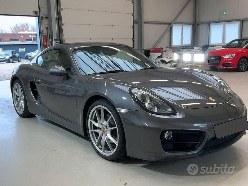 Grigio Usata 2015 Porsche Cayman Coupé | 45.000 € (Buon prezzo) - Immagine 1/4