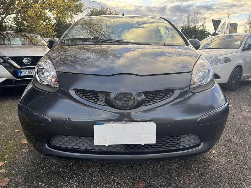 Usata 2007 Toyota Aygo Sol Due volumi | 1100 € (Super prezzo) - Immagine 1/4