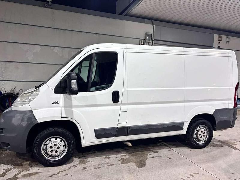 Usata Fiat Ducato 101 CV (74 kW) 2011 Bianco Furgone