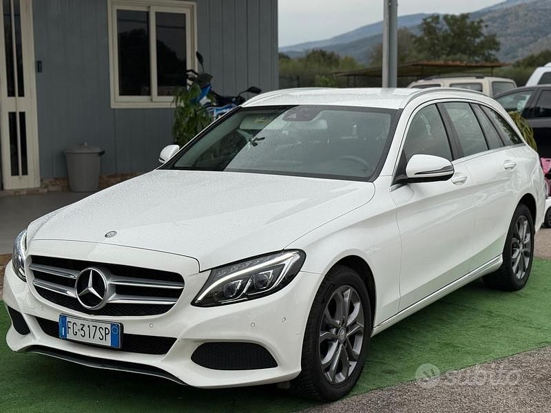 Usata Mercedes C200 Premium 135 CV (99 kW) 2016 Bianco Berlina