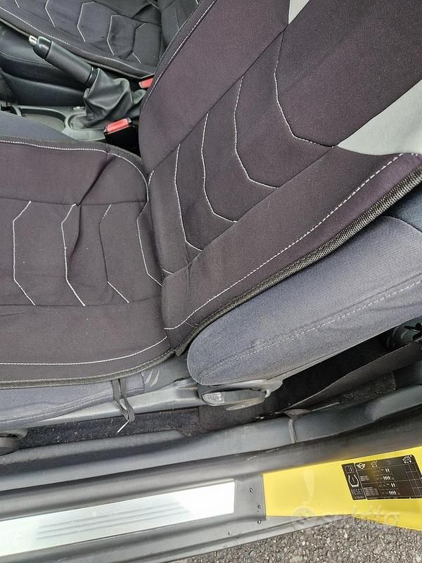 Usata Mini One D 2004 Giallo Utilitaria