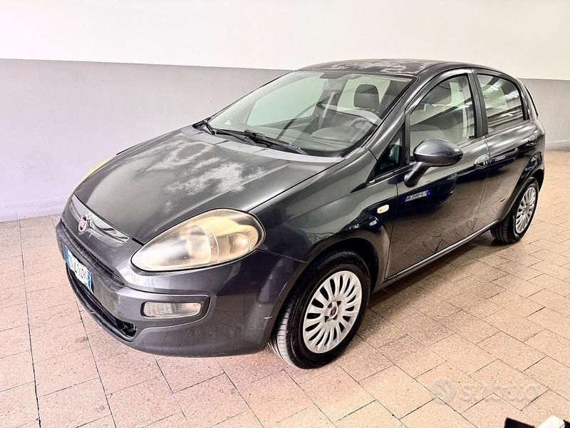 Usata Fiat Punto Evo Dynamic 90 CV (66 kW) 2010 Grigio Utilitaria