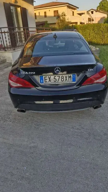Usata Mercedes CLA220 170 CV (125 kW) 2014 Berlina