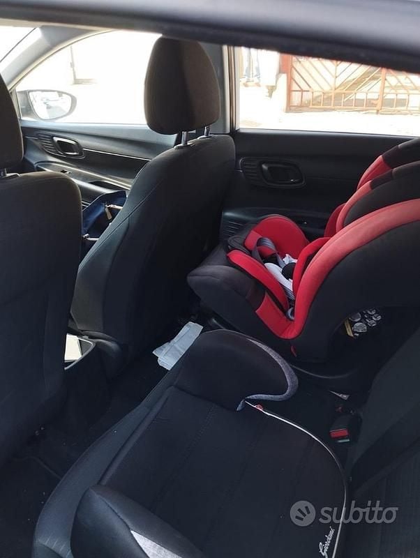 Usata Hyundai i20 84 CV (61 kW) 2023 Bianco Utilitaria