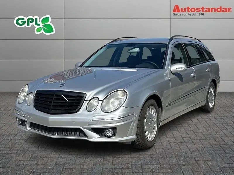 Usata Mercedes 320 224 CV (164 kW) 2006