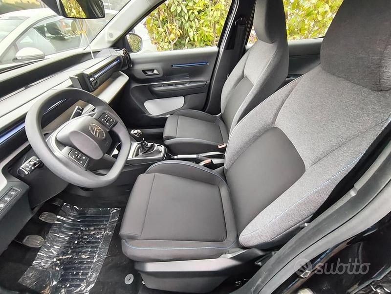 Nuova Citroën C3 PureTech 101 CV (74 kW) 2025 Nero SUV