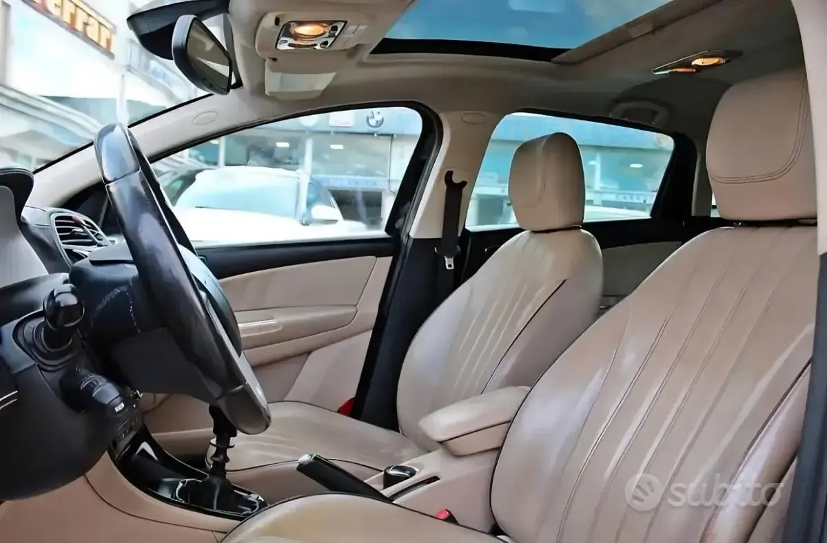 Usata Lancia Delta 190 CV (139 kW) 2010 Nero Utilitaria