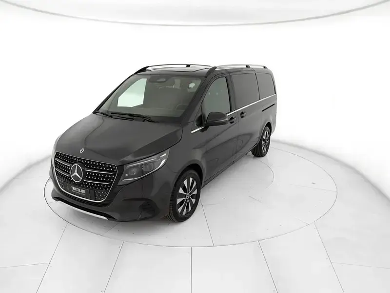 Usata Mercedes V300 Avantgarde 237 CV (174 kW) 2025 Monovolume