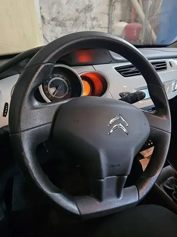 Usata Citroën C3 Attraction 68 CV (50 kW) 2016 Bianco Berlina