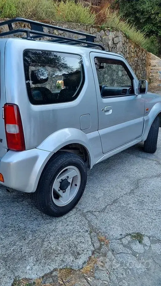 Usata Suzuki Jimny 82 CV (60 kW) 2002 SUV