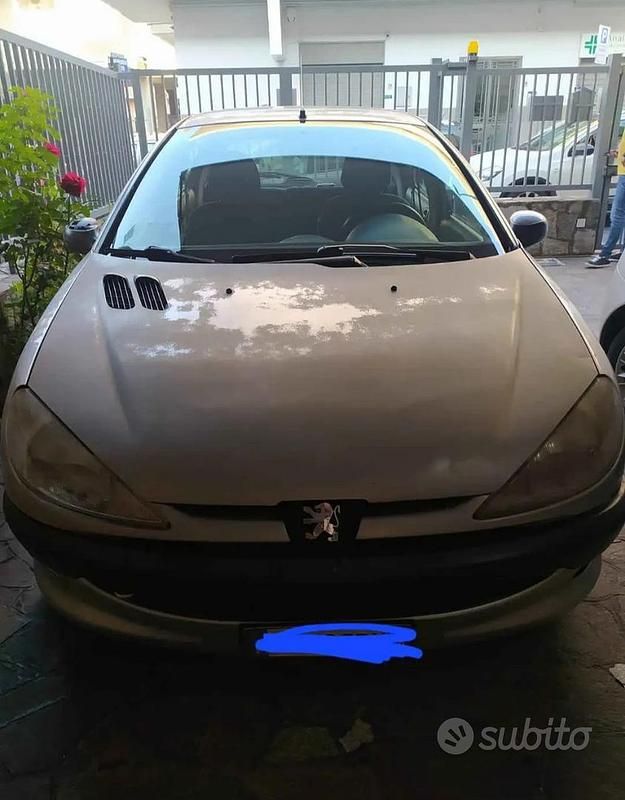 Usata Peugeot 206 2000 Grigio Utilitaria