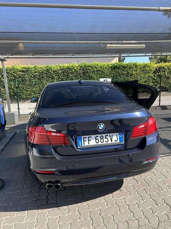 Usata 2015 BMW 525 Tre volumi | 14.000 € (Cara) - Immagine 1/4