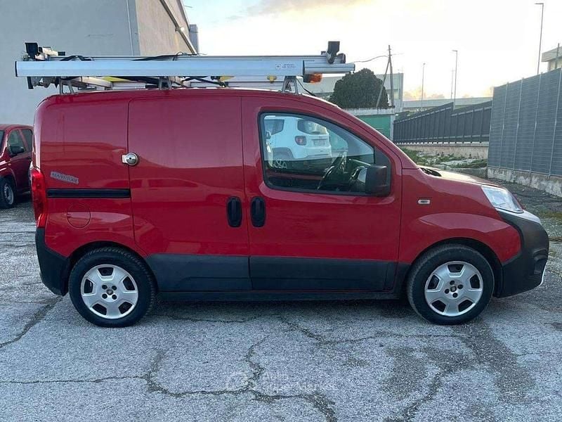 Usata Fiat Fiorino 95 CV (69 kW) 2018 Rosso Monovolume