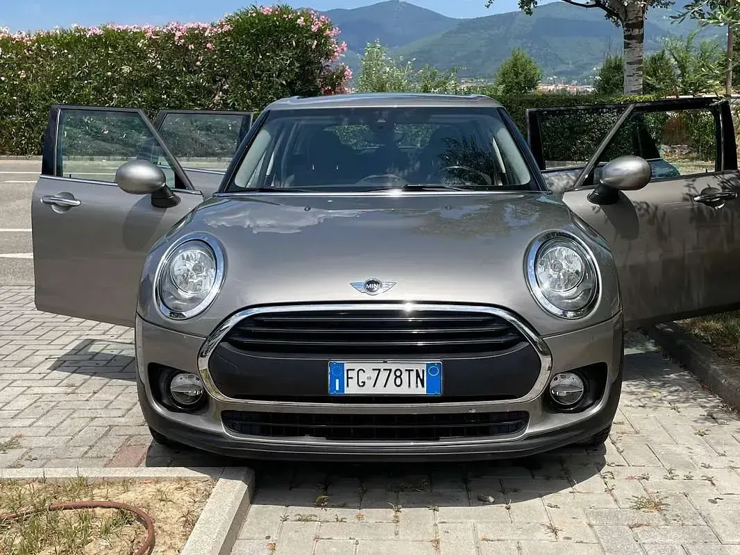 Usata Mini One D Clubman Business 116 CV (85 kW) 2016 Grigio Station wagon