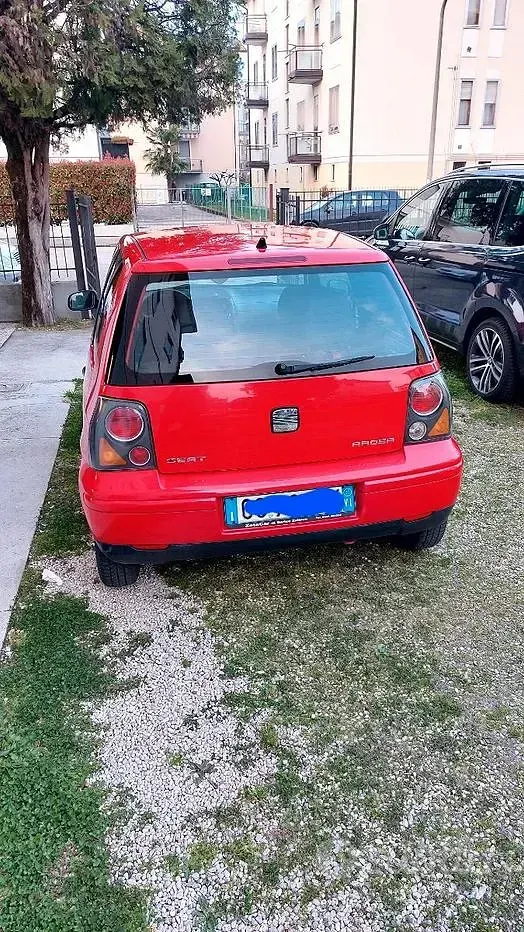 Usata Seat Arosa 50 CV (36 kW) 2003 Rosso Utilitaria