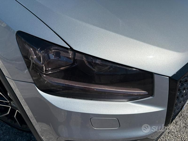 Usata Audi Q2 Sport 116 CV (85 kW) 2019 Grigio SUV