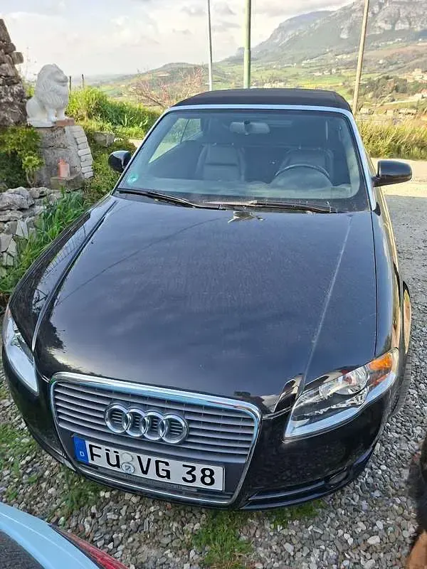 Usata Audi Cabriolet 174 CV (127 kW) 2006 Nero Cabrio