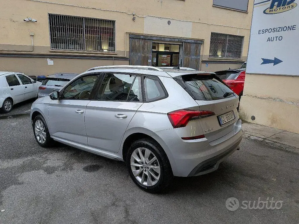 Usata Skoda Kamiq Style 110 CV (80 kW) 2022 Grigio SUV