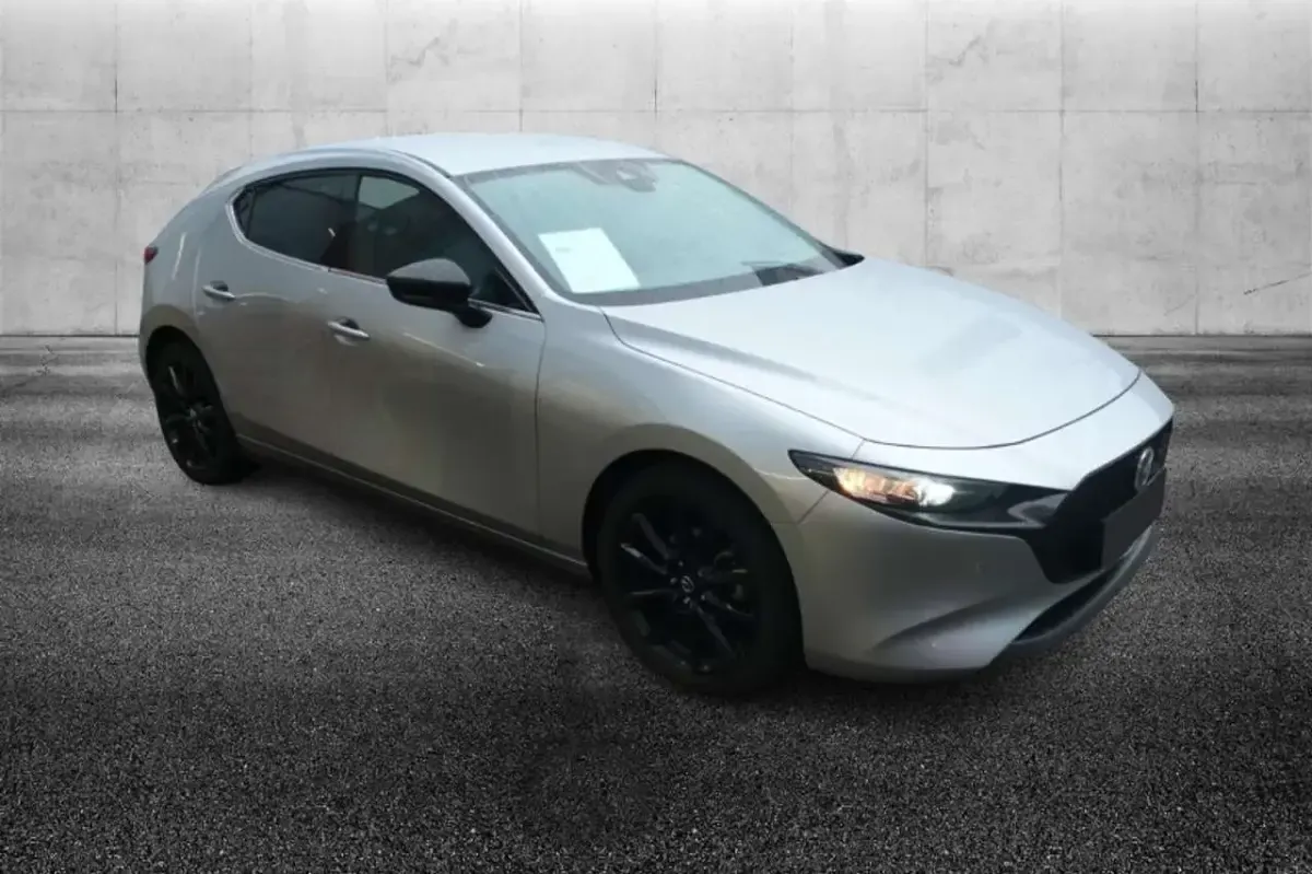 Usata Mazda 3 186 CV (136 kW) 2023 Argento Berlina