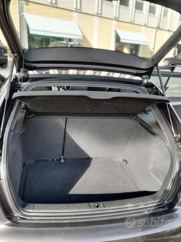 Usata Audi A3 Sportback 105 CV (77 kW) 2012 Grigio Utilitaria